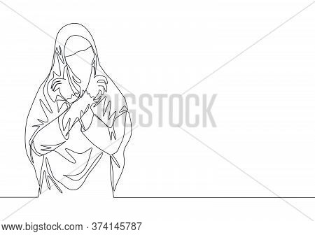 Single Continuous Line Drawing Of Young Beauty Cute Middle East Muslimah Wearing Burqa With Veil. Tr