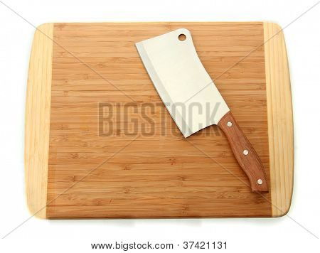 mannaia di carne sul tagliere isolata on white