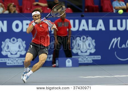 KUALA LUMPUR - 28 SEP: David Ferrer (Spanje) speelt zijn kwart-finale wedstrijd bij de ATP Tour Maleisische 