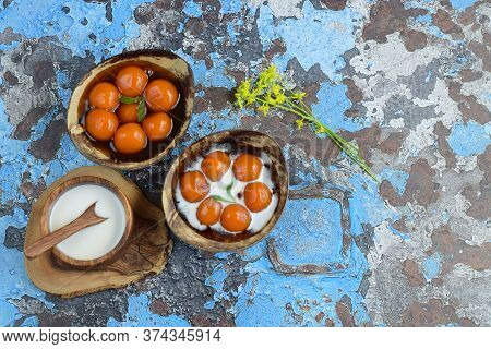 Indonesian Famous Dessert Biji Salak Or Bubur Candil: Porridge Of Sweet Potato Balls In Palm Sugar S