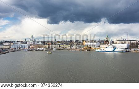 Helsinki Cityscape With Helsinki Cathedral And Uspenski Cathedral (uspenskin Katedraali), Finland
