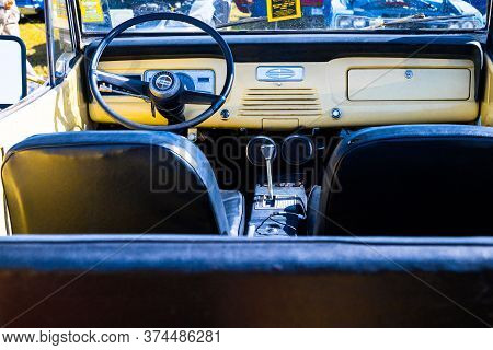 Daytona Beach, Fl / Usa- November 24, 2018: 1968 Jeepster Commando At The Fall 2018 Daytona Turkey R