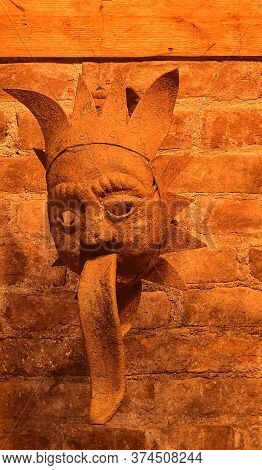 A Scolds Bridle, Sometimes Called A Witchs Bridle, A Branks Bridle, Or Simply Branks, Was An Instrum