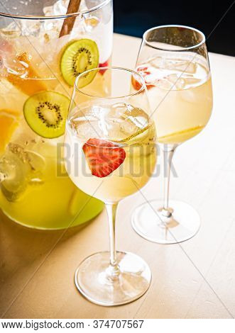summr lemonade with kiwi fruits and strawberries