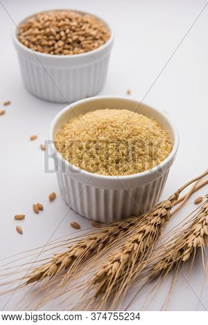 Raw Broken Wheat Or Daliya Or Dalia, Selective Focus