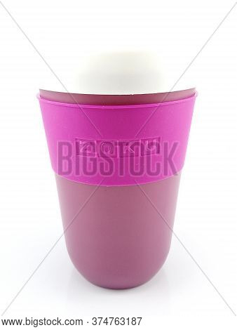 Manila, Ph - Sept 20 - Zoku Slush And Shake Maker Cup On September 20, 2018 In Manila, Philippines. 