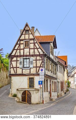 Old Half Timbered Town In Wine Village Of Oppenheim At River Main, Germany With Signage Parking Only