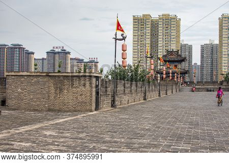 Xian City Walls Largest And Best Preserved Old City Walls In China
