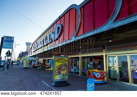 Great Yarmouth, Uk - March 10 2022: Signage Of Leisureland Amusement Arcade In Great Yarmouth, North