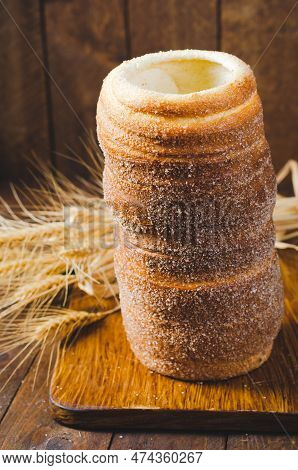 Kurtosh Kolach, Traditional Hungarian And Romanian Street Food
