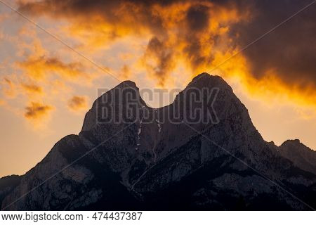 Pedraforca Sunset A Cold Afternoon Of Spring