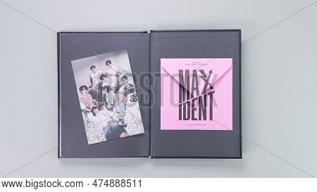 Stray Kids Maxident Mini Album Box Set On Grey. Music Cd. South Korean Boy Band Straykids. Space For