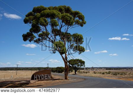 Town Of Hyden Welcome Sign - Western Australia