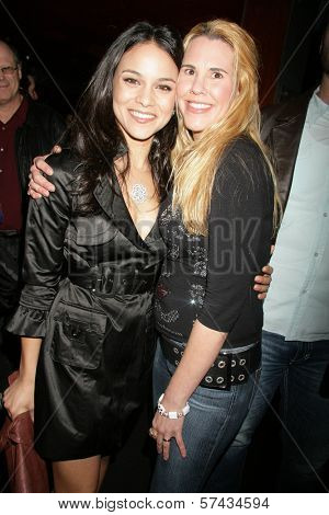 Shannon Lynn and Maya Stojan  at the 