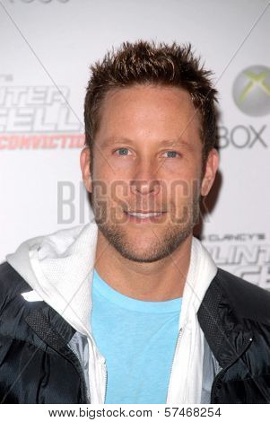 Michael Rosenbaum at the Game Stop and XBOX 360 Premiere of 