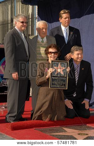 Leslie Caron unveils her star at the star ceremoney for Leslie Caron into the Hollywood Walk of Fame, Hollywood, CA. 12-08-09