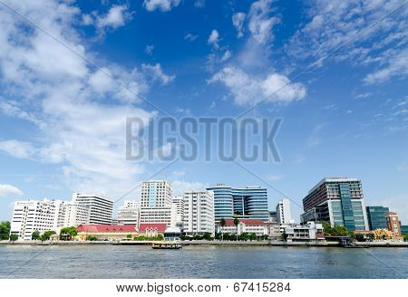Siriraj Hospital across Chao Phraya River, Bangkok Thailand