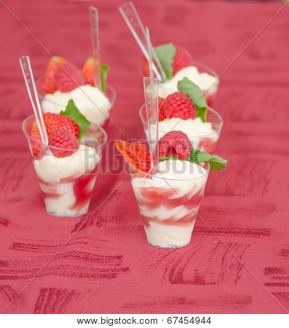 English Desser..creamy Vanilla Mascarpone Cream With Fruit