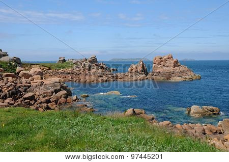Bretagne, Pink Granit Rocks In Ploumanach