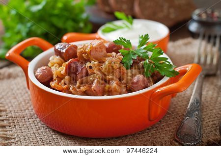 Polish bigos with smoked sausage and bacon
