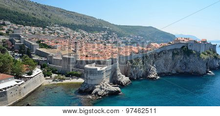 Dubrovnik old town and city wall