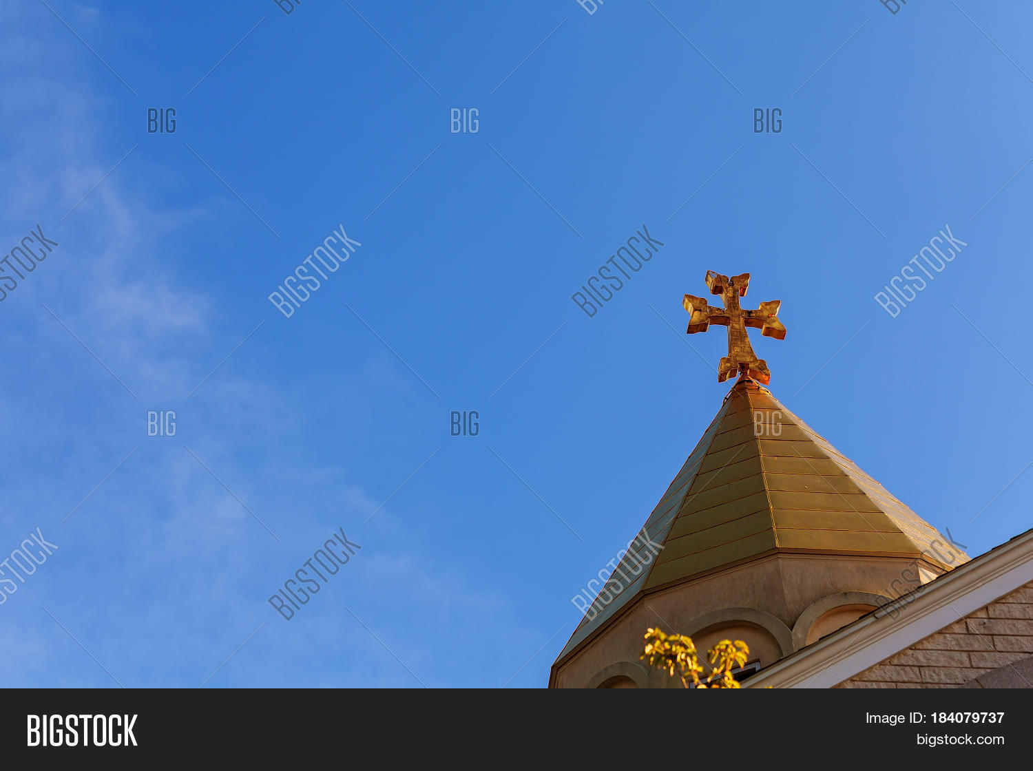 Крест армянской церкви. Крест григорианский армянский. Армянский крест на церкви. Апостольская церковь крест. Крест армянской церкви.