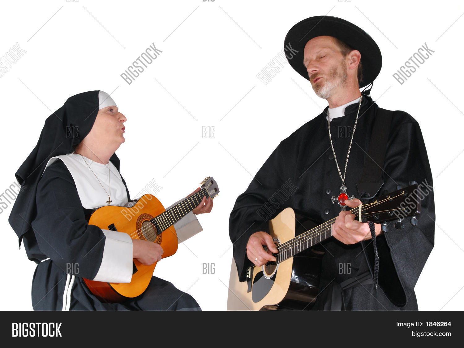 Священнослужитель играл на музыкальном инструменте. Пастушья свирель. Свирель музыкант. Еврейский мальчик со скрипкой. Священнослужитель играл на музыкальном инструменте.