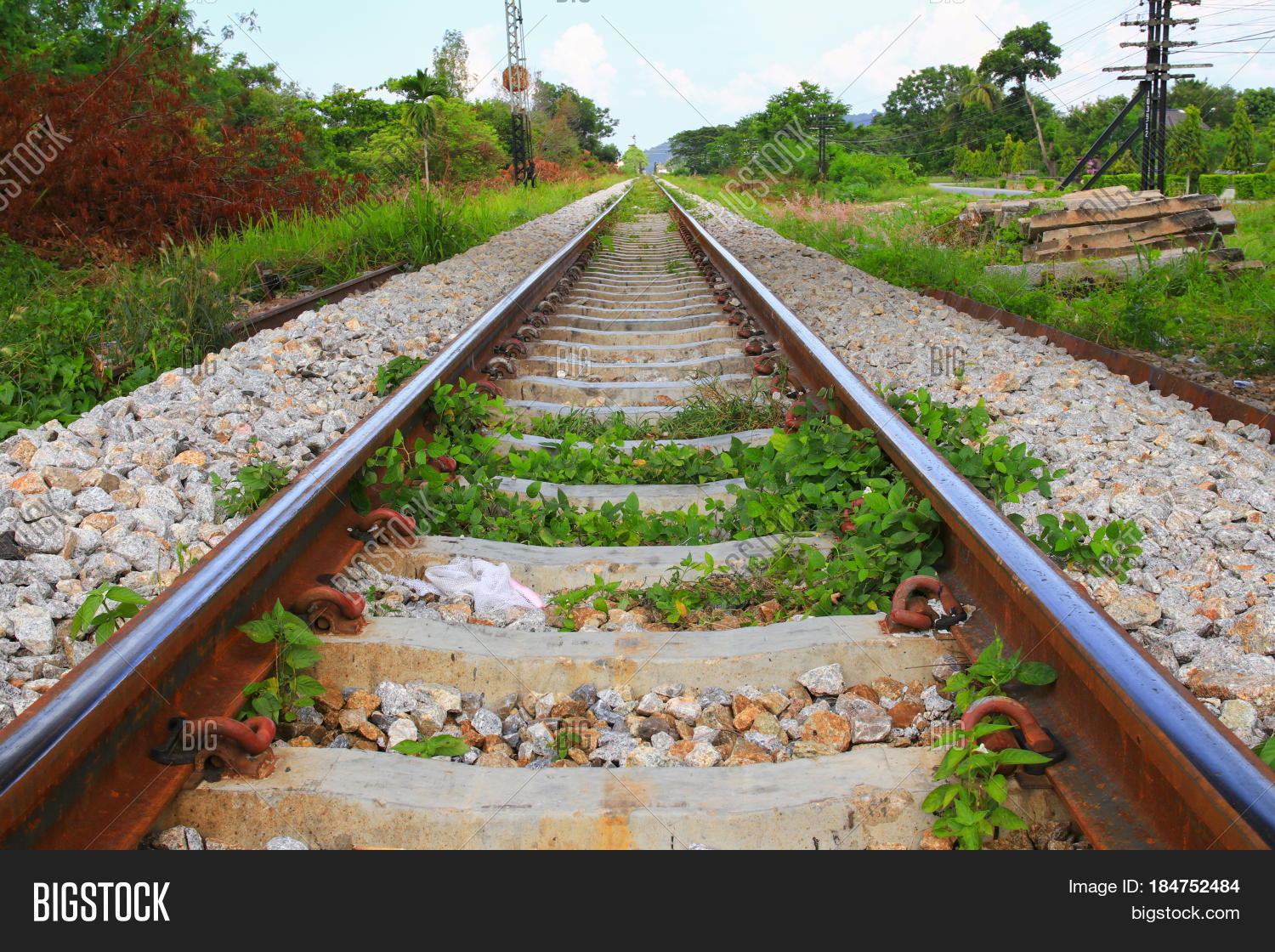 Railway Track Length Image & Photo (Free Trial) Bigstock