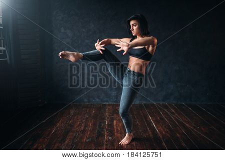 Grace female dancer, contemp dance