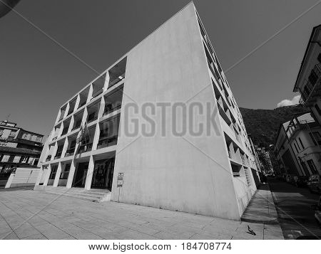 Casa Del Fascio In Como In Black And White