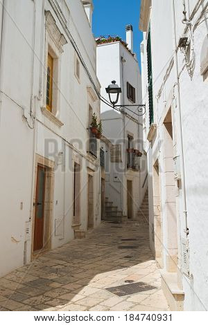 Characteristic alleyway of Locorotondo. Puglia. Southern Italy.