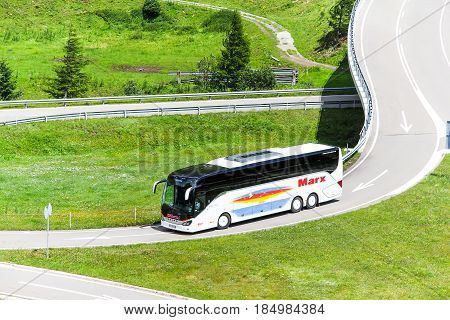Setra S516Hd