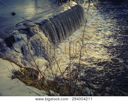 Beautiful Waterfalls Are Created And We Can Observe The Eddies And The Movement Of The Water. Acton 