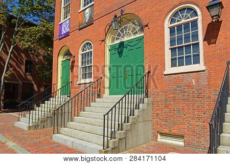 Salem, Ma, Usa - Sep 7, 2014: Old Town Hall In Salem, Massachusetts, Usa. This Federal Style Buildin