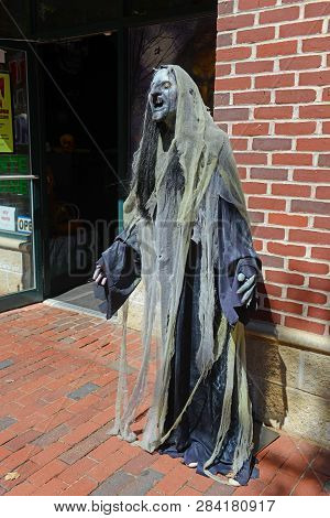 Salem, Ma, Usa - Sep 7, 2014: Ghost Figure In Historic Town Salem, Massachusetts, Usa. Salem Is Famo