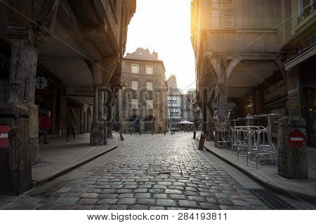 Beautiful Streets  In The Dinan