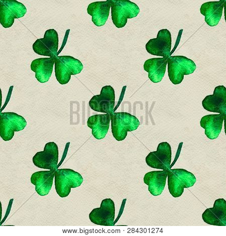 Seamless Hand Drawn Background With Leaves Of Colver St. Patricks Day Symbols