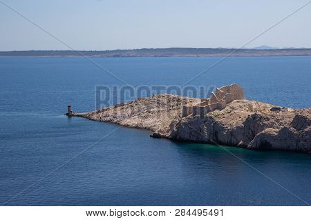 Ruins Town Of Old Anicent Town Fortica On The Edge Of The Island Of Pag In Dalmatia, Croatia