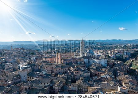 Siena Cityscape With The Cathedral, Santa Maria Assunta 1220-1370. Tuscany, Italy, Europe
