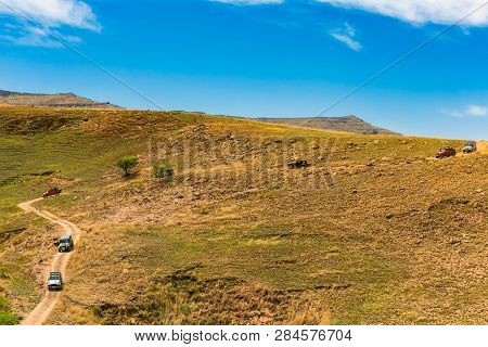 4X4 Mountain Path Driver Training