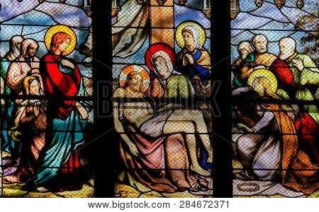 Paris, France - February 10, 2019: Stained Glass In The Church Of Saint Severin, Latin Quarter, Pari