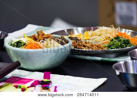 Bibimbap, Traditional Korean Cuisine Bibimbap, Chef Preparing Korean Food, Chef Cooking In Kitchen