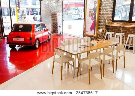 Inside Interior Of A Virgin Mobile  Store