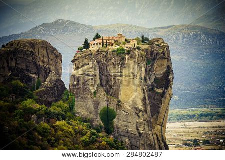 Monastery Of The Holy Trinity On Cliff. Greek Destinations. The Meteora Monasteries, Greece Kalambak