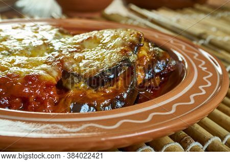 Parmigiana Siciliana Di Melanzane