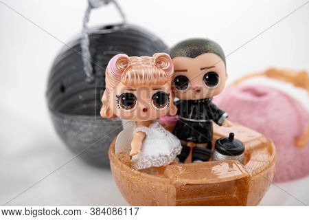 L.o.l. Surprise Supreme Bffs Limited Edition 2 Pack With The Bride And Groom