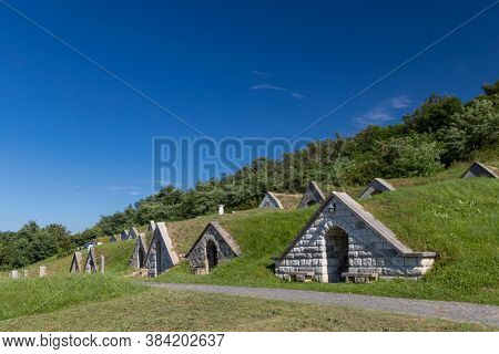 Gombos-hegyi pincesor in Hercegkut, UNESCO site, Great Plain, North Hungary