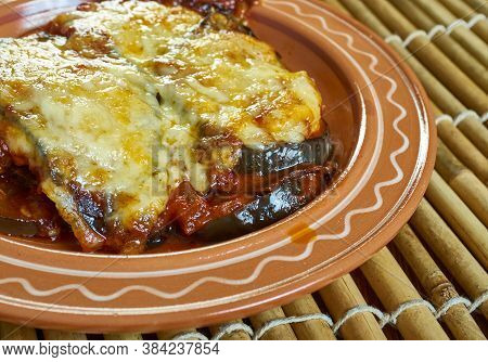 Parmigiana Siciliana Di Melanzane