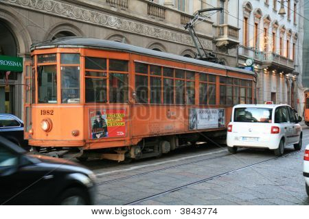 Milan eski tramvay