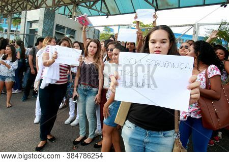 Salvador, Bahia / Brazil - May 20, 2016: Students From The Faculty Of Technology And Sciences (ftc) 